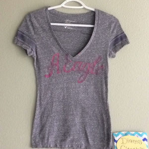 🎉HP🎉 NWOT AEO Women's Petite or Juniors Graphic V-neck Tee